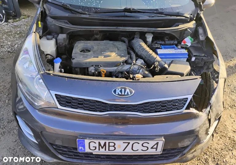 Kia Rio - 5