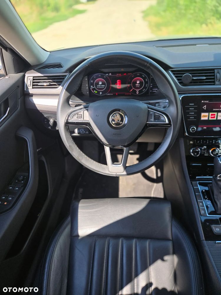 Skoda Superb 2.0 TDI Ambition DSG - 14