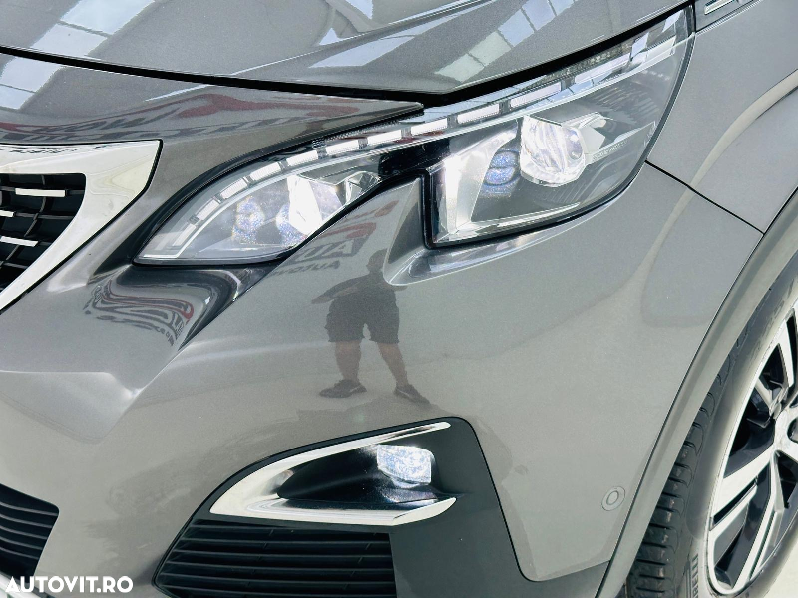Peugeot 5008 - 14