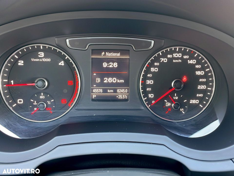 Audi Q3 2.0 35 TDI S tronic Advanced - 18