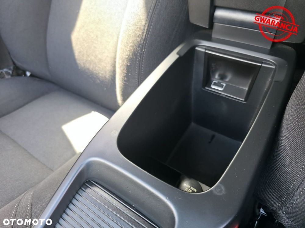 Volvo V40 D2 Drive-E R-Design Kinetic - 31