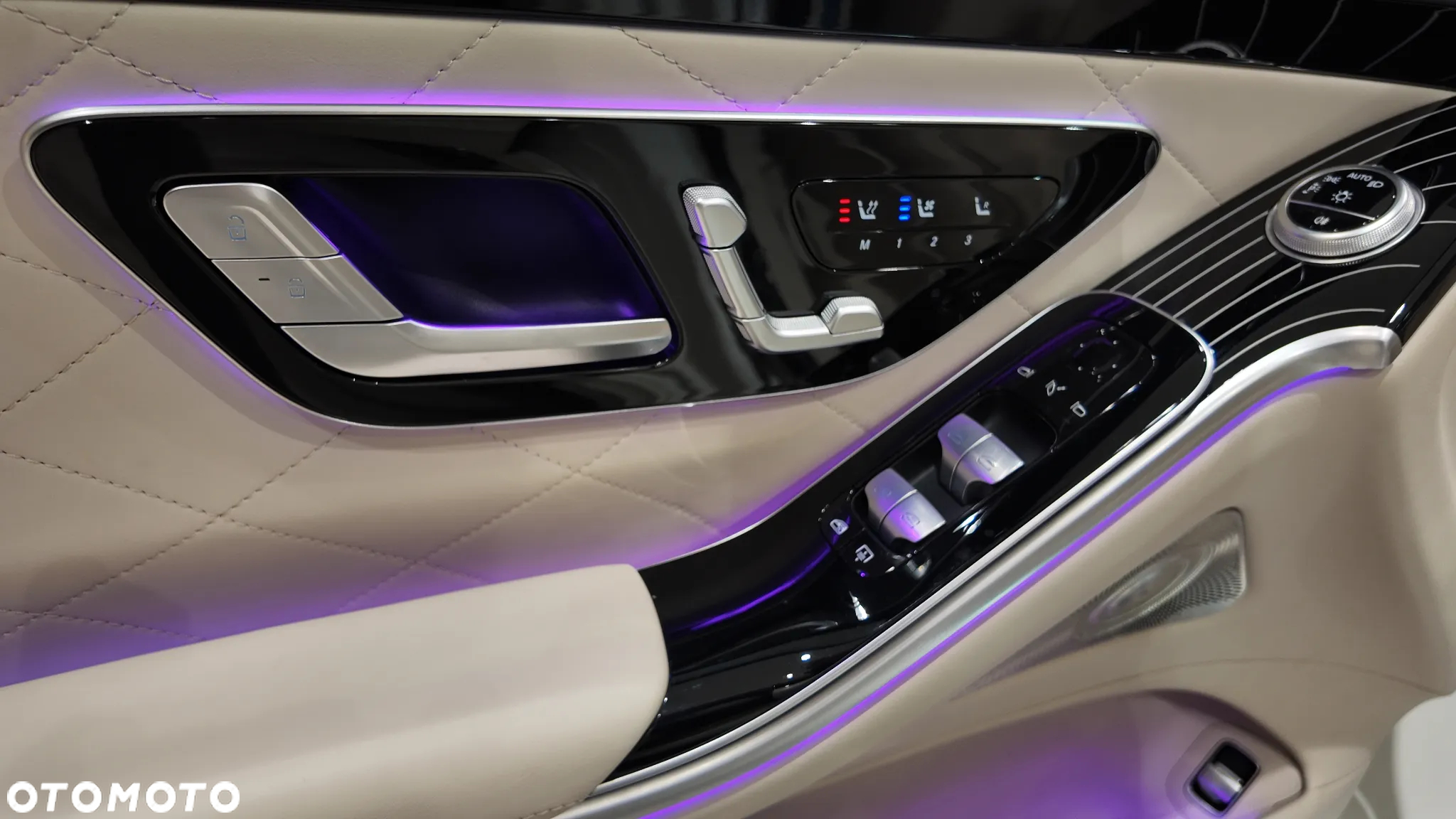 Mercedes-Benz Klasa S 580 4Matic 9G-TRONIC - 24