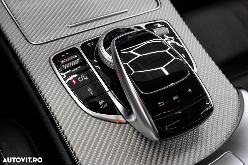 Mercedes-Benz C 63 AMG S Coupe Aut. - 36