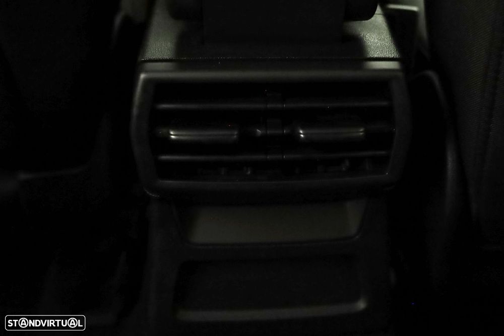 Audi A3 Sportback 45 TFSIe S line - 24