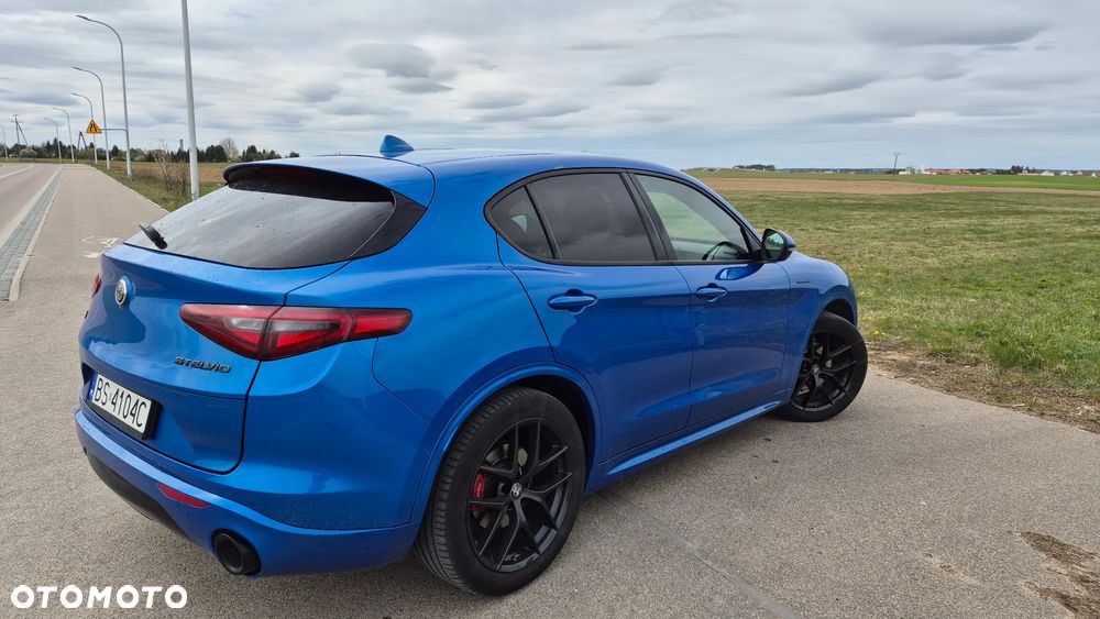 Alfa Romeo Stelvio 2.0 Turbo Veloce Q4 - 3