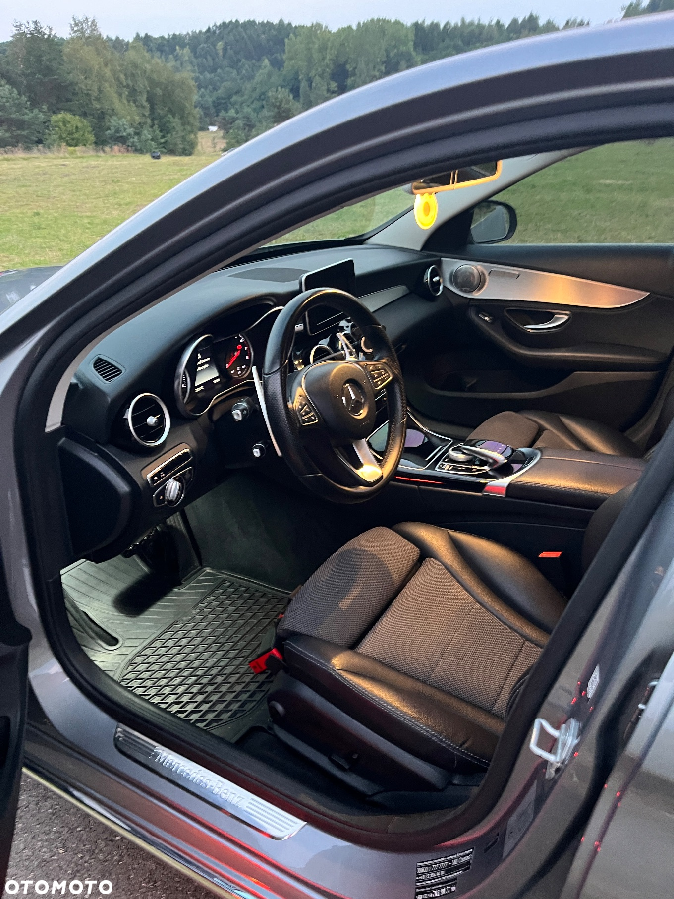 Mercedes-Benz Klasa C 200 7G-TRONIC - 23