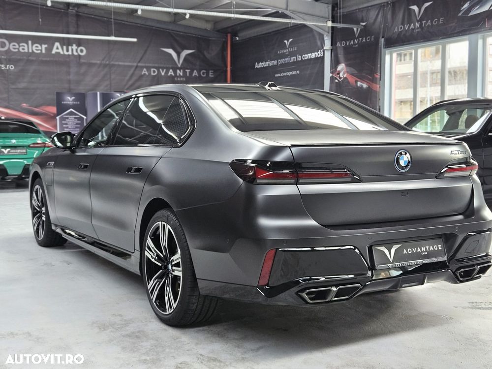 BMW Seria 7 - 10