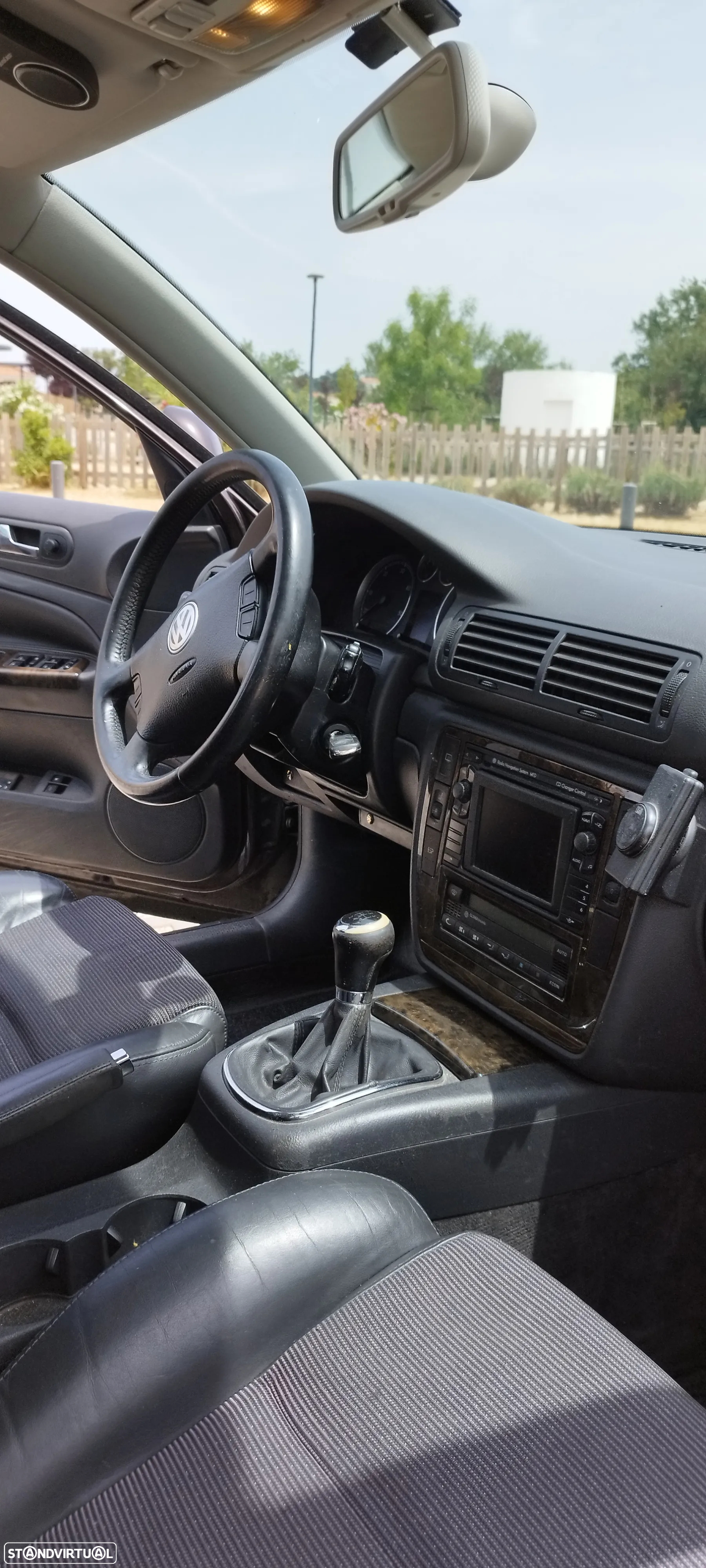 VW Passat Variant 2.0 TDi DPF Exclusive - 5