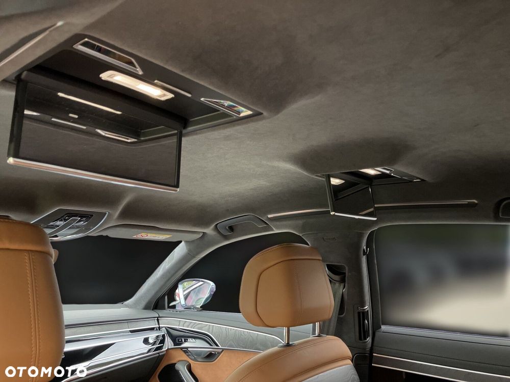 Audi A8 - 28