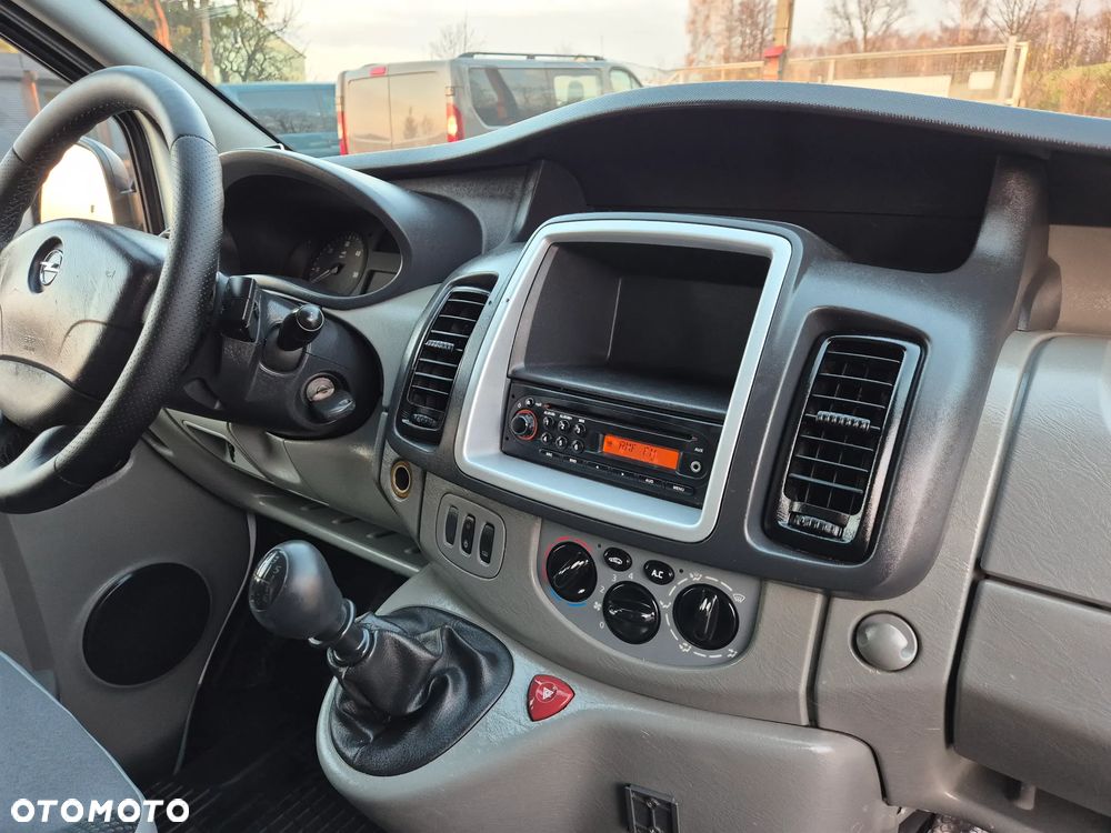 Opel VIVARO 2.0CDTI*115KM*2011 - 13