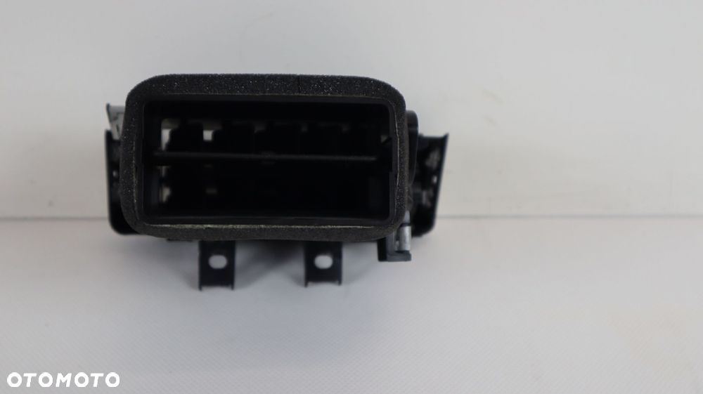 RANGE ROVER VELAR L560 KRATKA NAWIEWU LEWA J8A2-018B08-A - 4