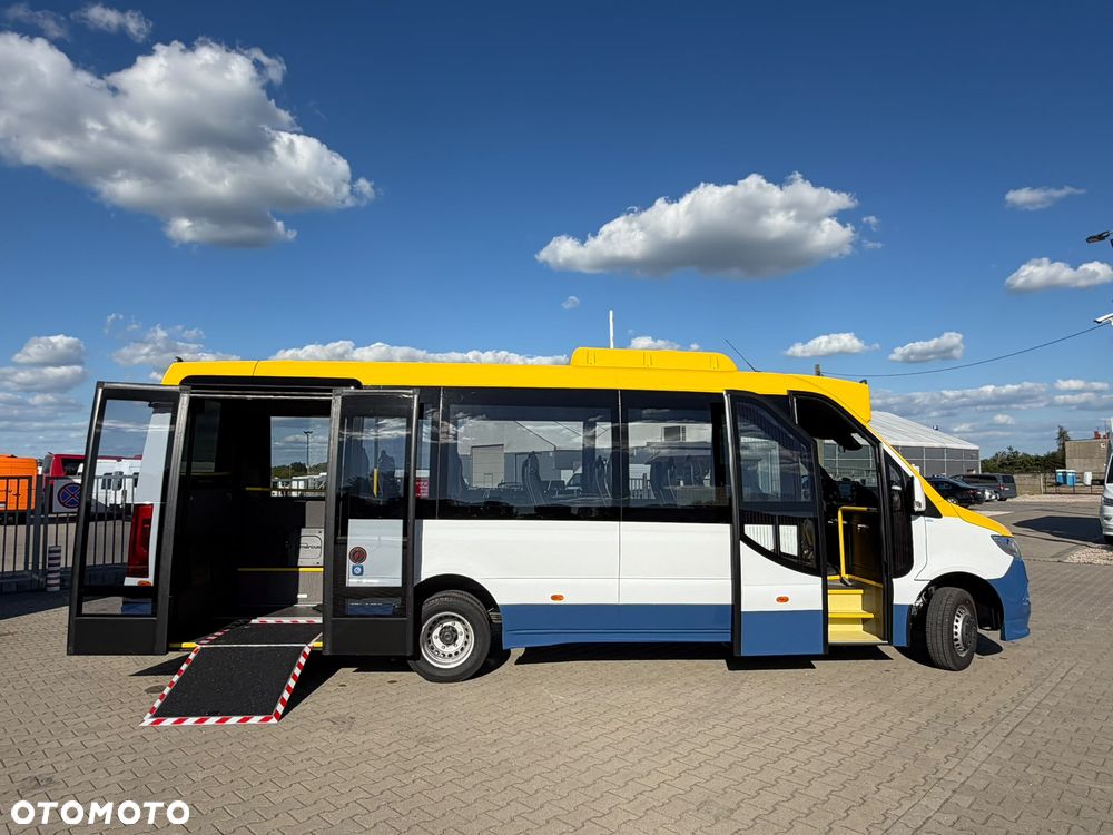 Mercedes-Benz Sprinter 517 - 5