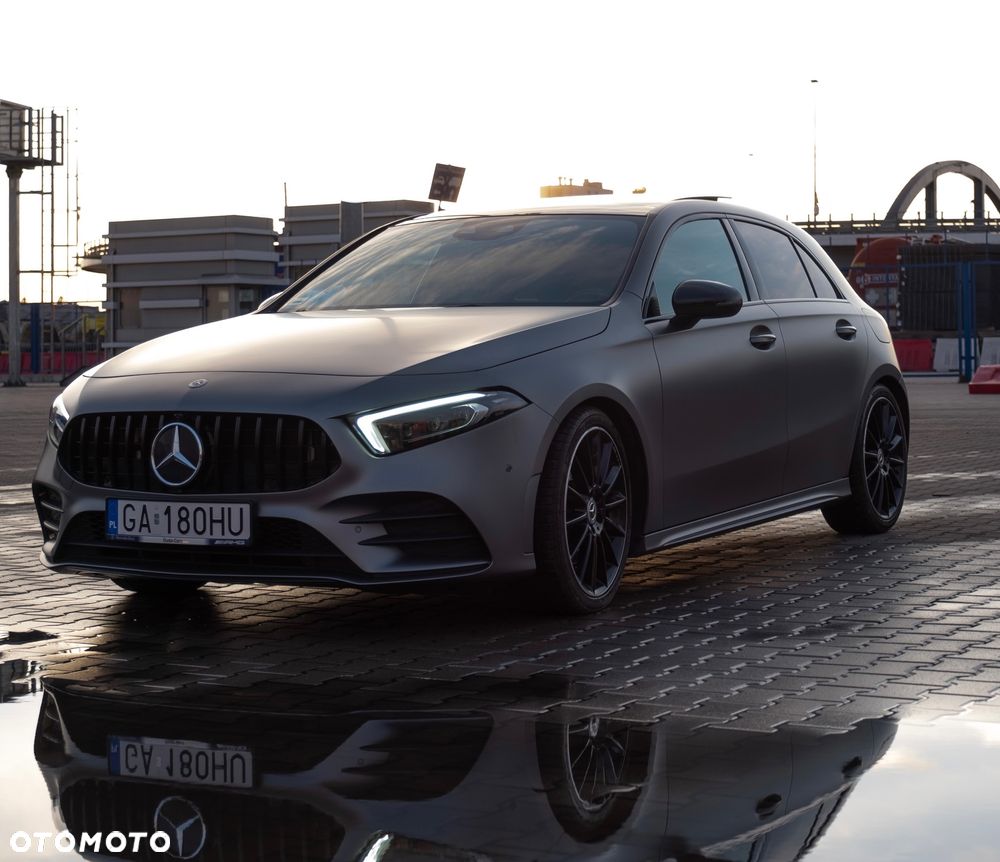 Mercedes-Benz Klasa A 220 4-Matic AMG Line 7G-DCT - 2