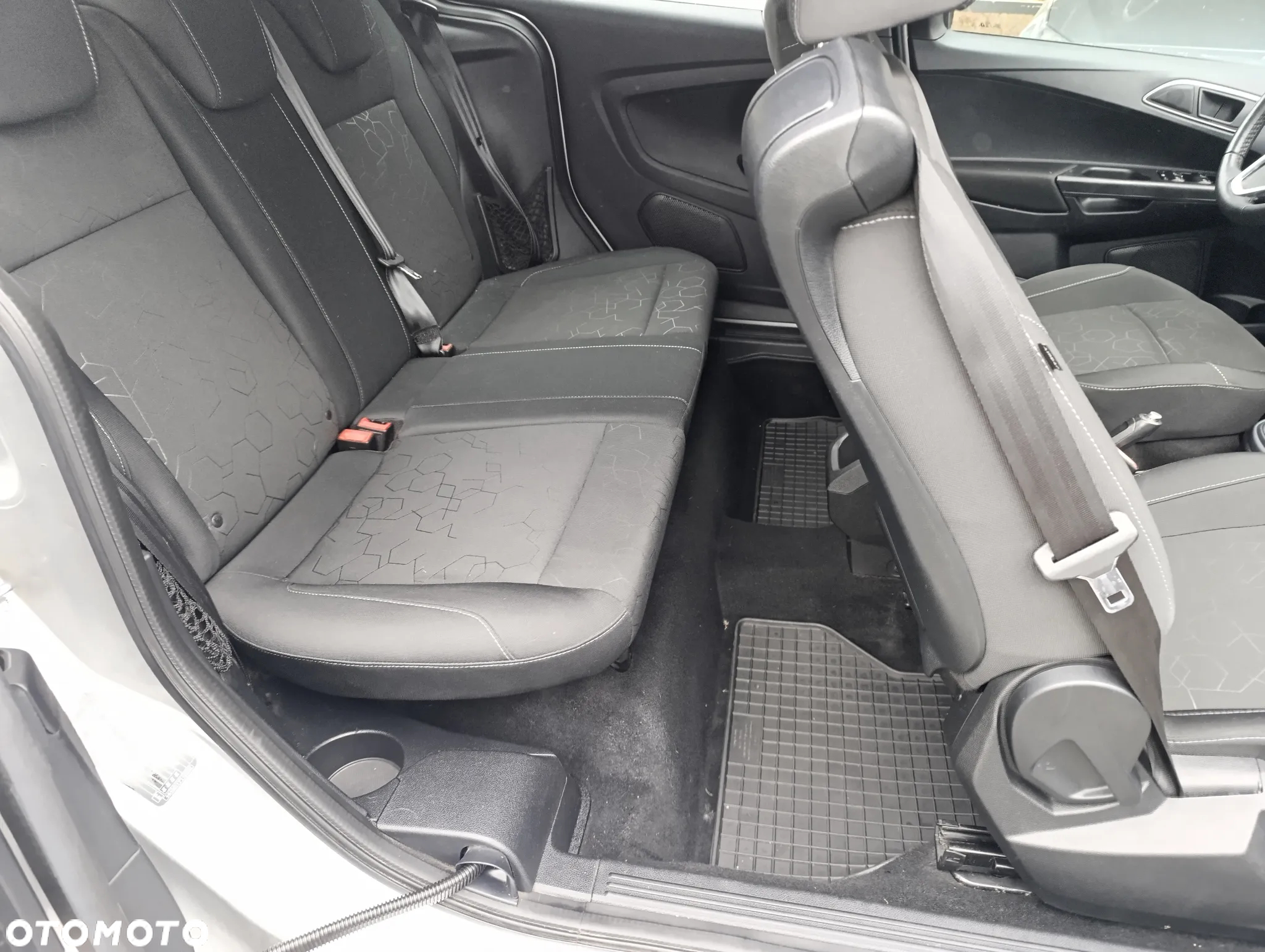 Ford B-MAX 1.5 TDCi Titanium EU6 - 14