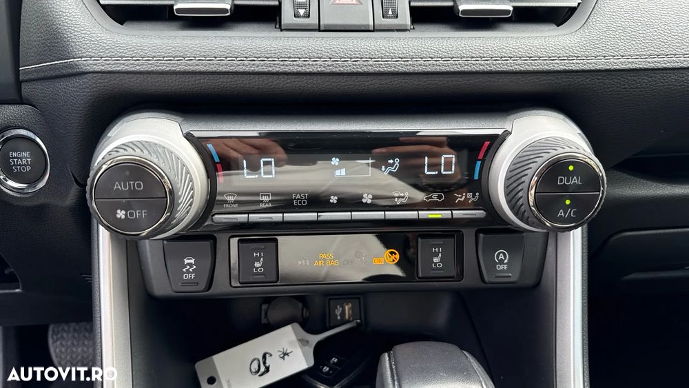 Toyota RAV4 - 35
