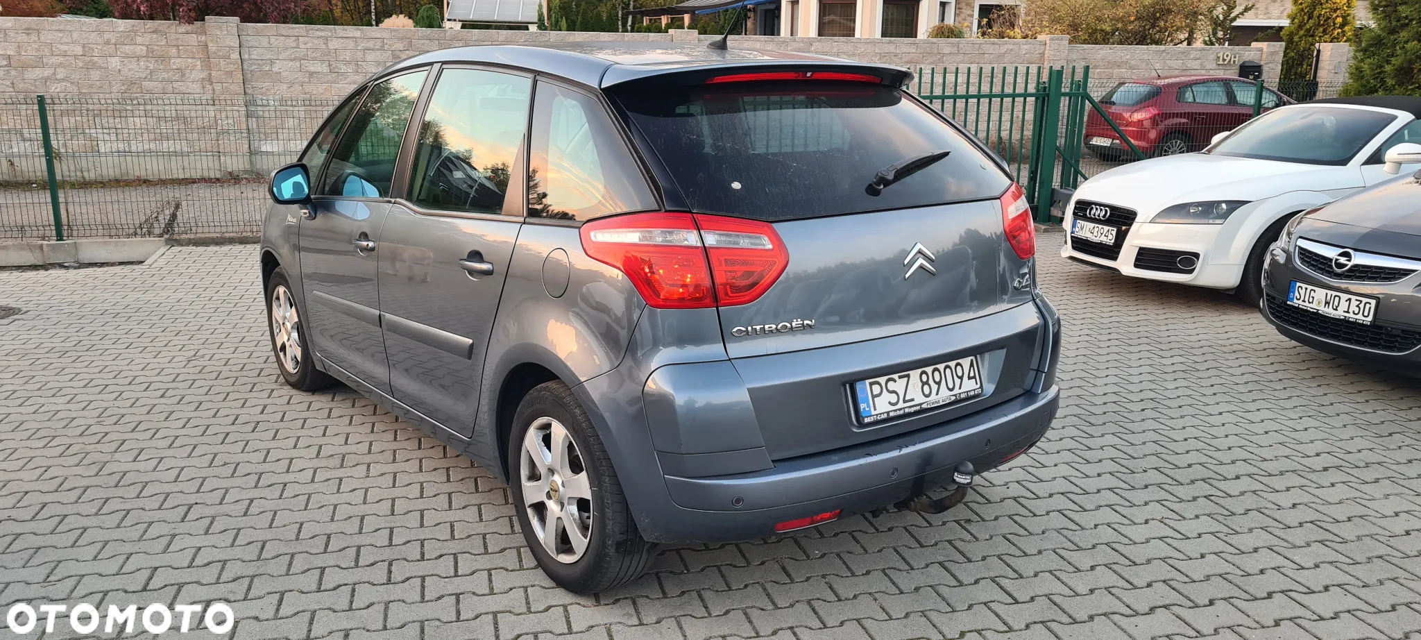 Citroën C4 Picasso 1.6 HDi FAP Confort - 4