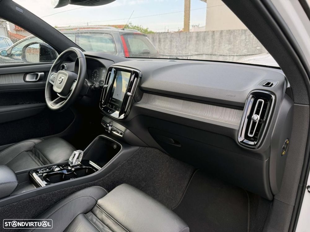 Volvo XC 40 1.5 T5 PHEV Inscription - 28