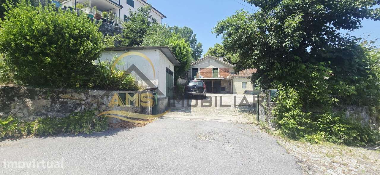 QUINTA A DOIS PAÇOS DA CIDADE COM 2,5ha - Grande imagem: 2/25