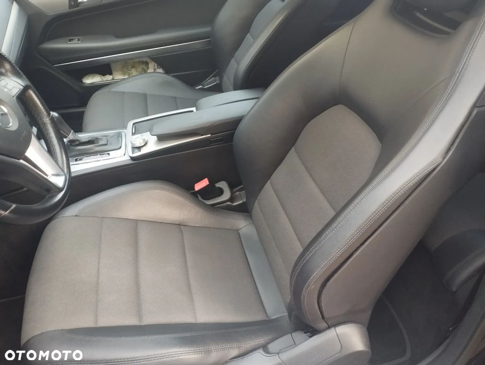 Mercedes-Benz Klasa E 200 BlueEFFICIENCY 7G-TRONIC Avantgarde - 18