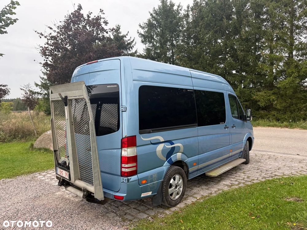Mercedes-Benz Sprinter - 4