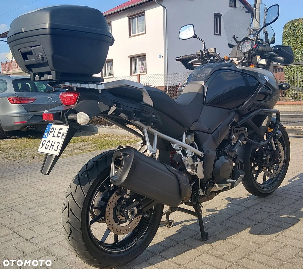 Suzuki V-STROM - 4