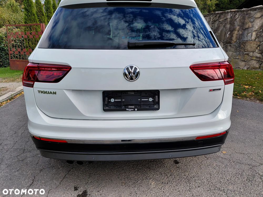 Volkswagen Tiguan - 32