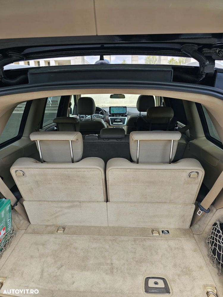 Mercedes-Benz GL - 23