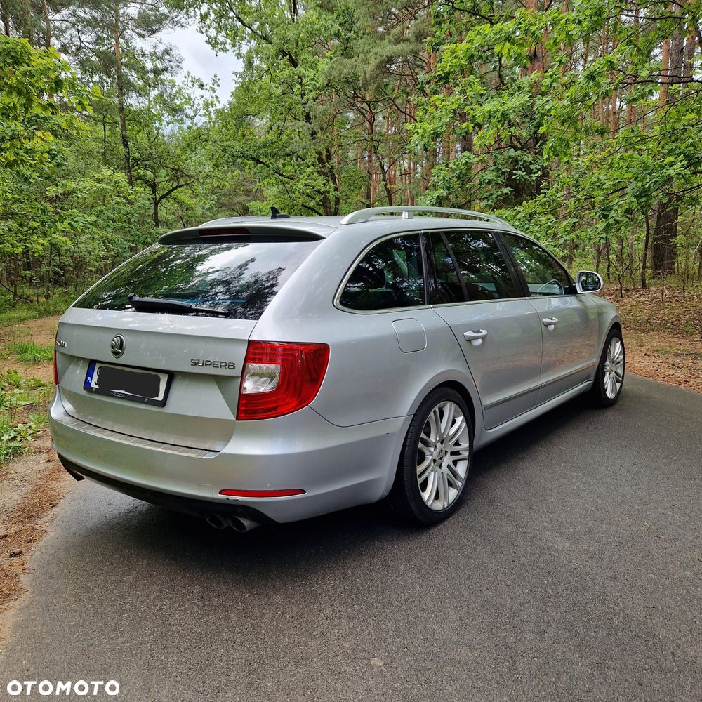 Skoda Superb 2.0 TSI Elegance DSG - 18