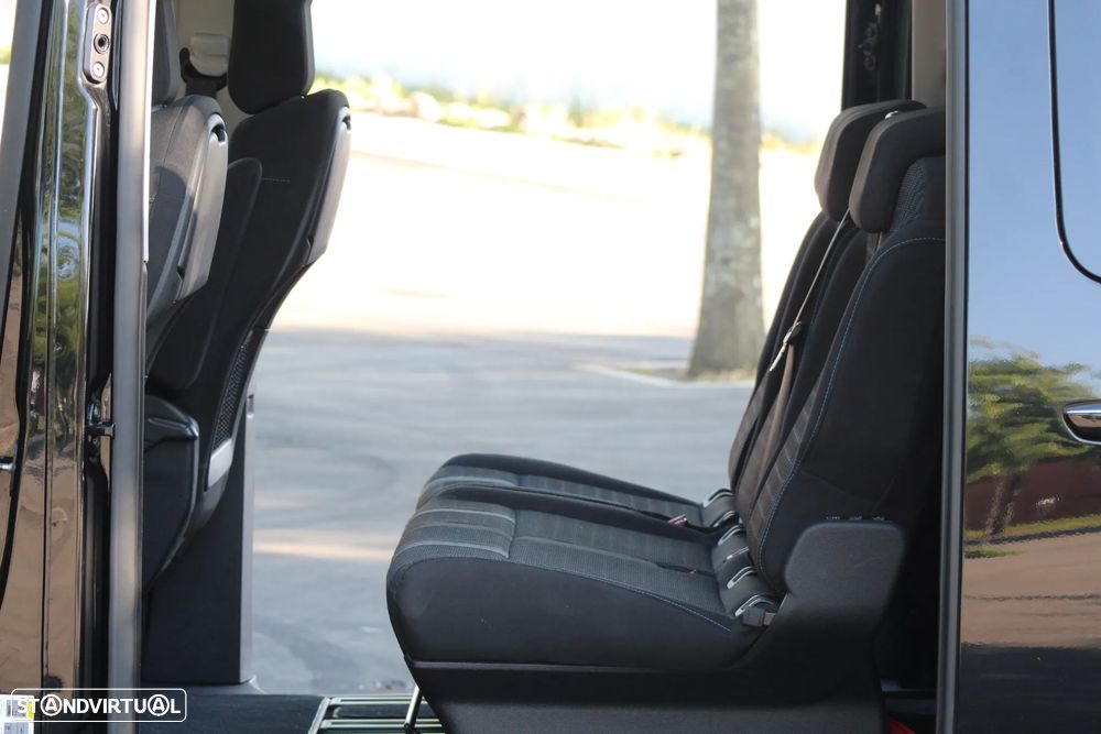 Peugeot Traveller 1.5 BlueHDi L2H1 Allure Standard - 28