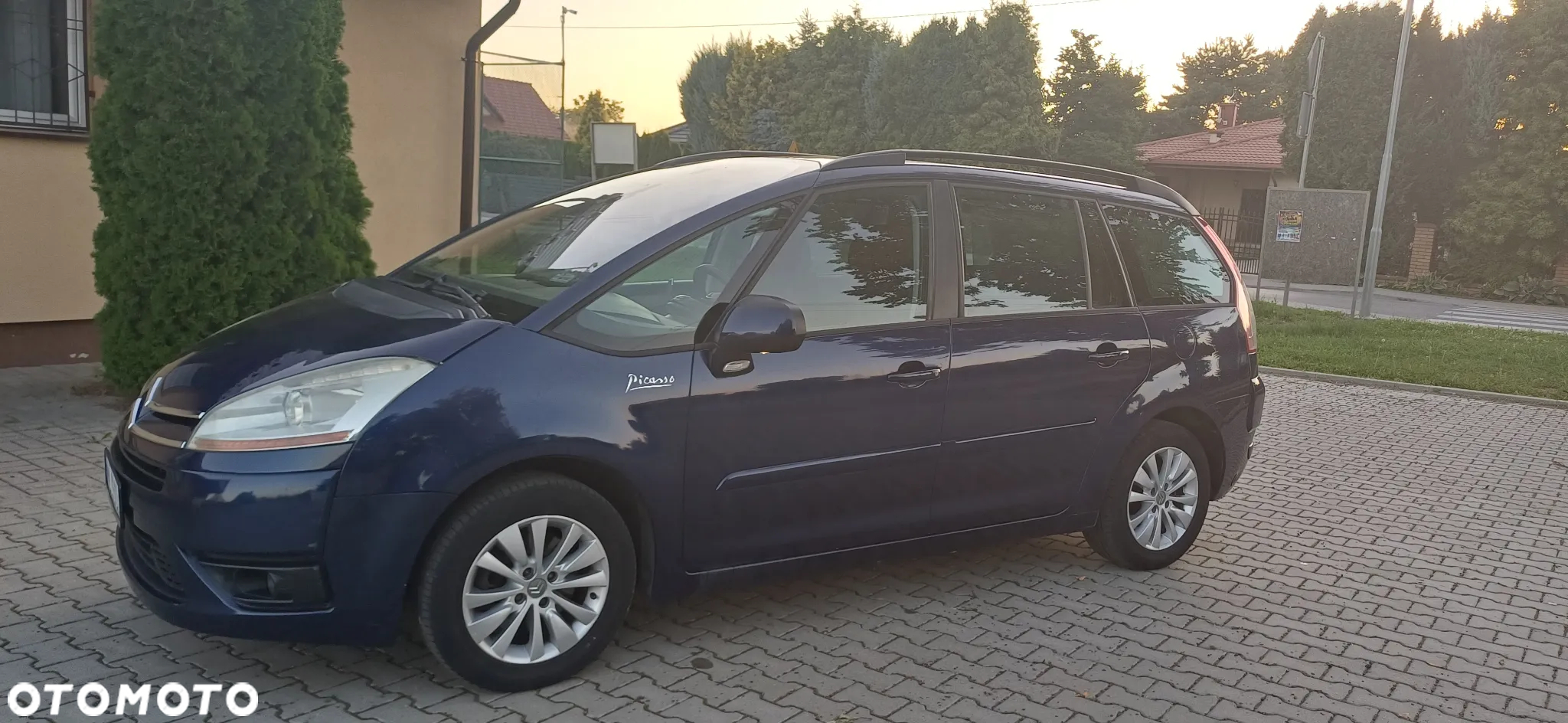 Citroën C4 Picasso 2.0 16V Exclusive - 3