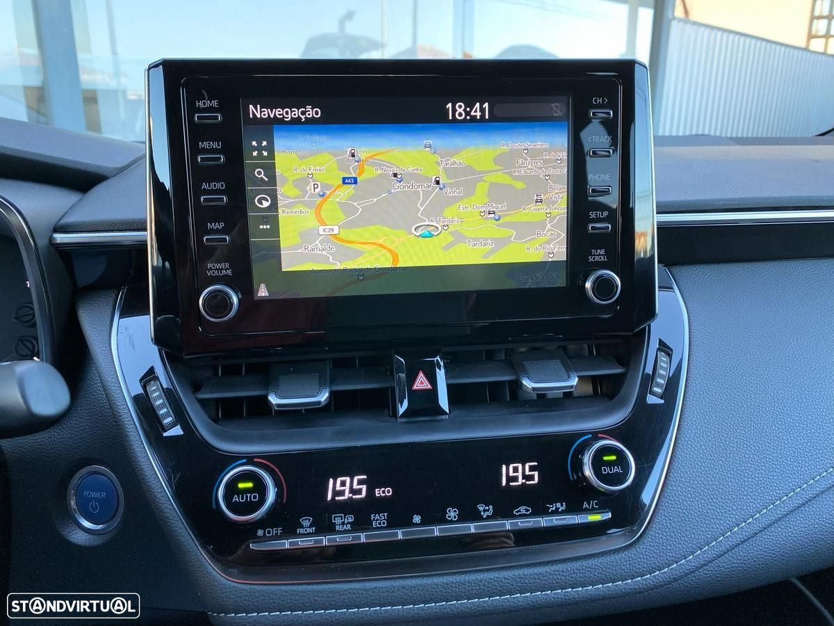 Toyota Corolla Touring Sports 1.8 Hybrid Comfort+P.Sport - 17
