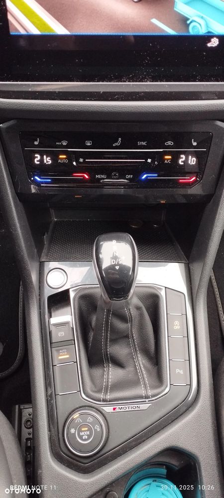 Volkswagen Tiguan 2.0 TDI SCR 4MotION DSG R-Line - 25