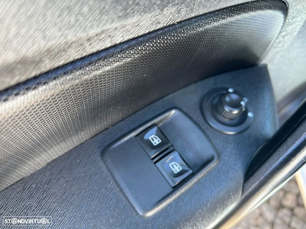Renault KANGOO 33KWh IVA DEDUTIVEL NACIONAL - 7