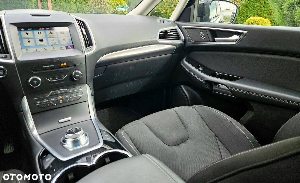 Ford S-Max - 18