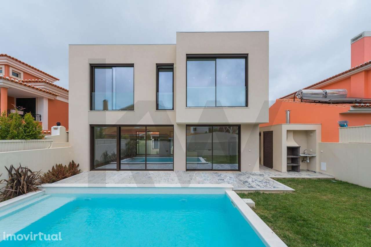 Moradia T3+1 com piscina a estrear em Cascais - Grande imagem: 5/54