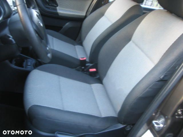 Skoda Roomster 1.4 16V Ambition - 13