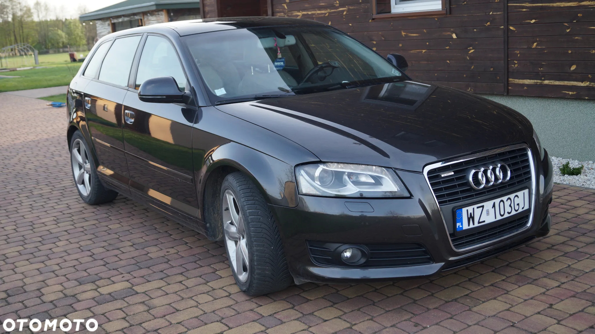 Audi A3 2.0 TDI Sportback DPF quattro Attraction - 2