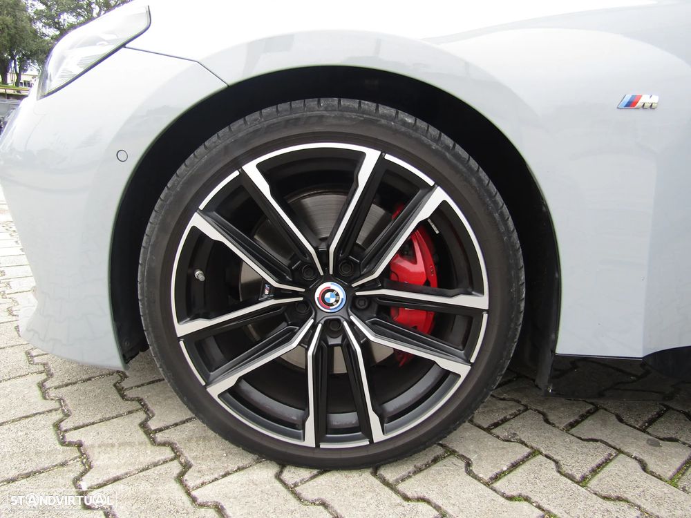 BMW 220 d Coupe Pack M Auto - 4