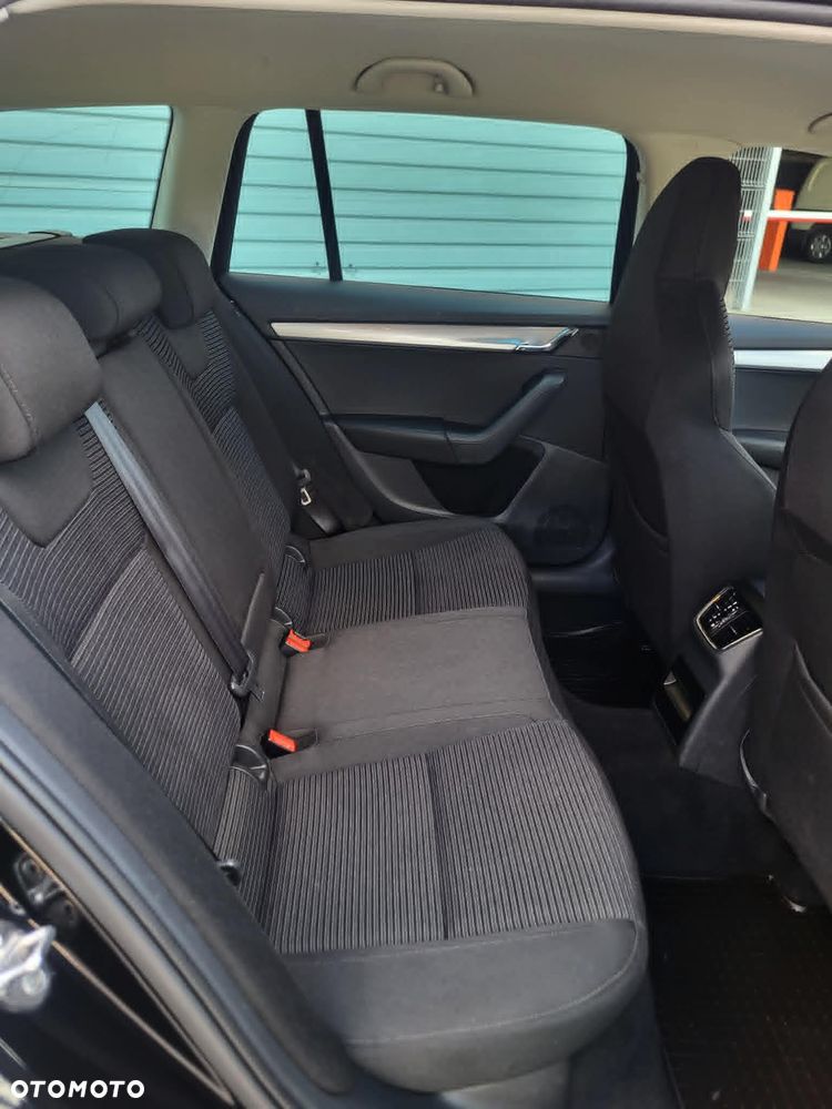 Skoda Octavia 1.4 TSI Style - 12