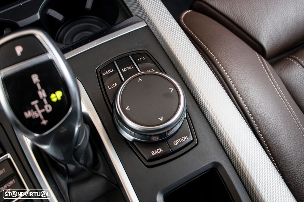 BMW X5 25 d xDrive Pack M - 30