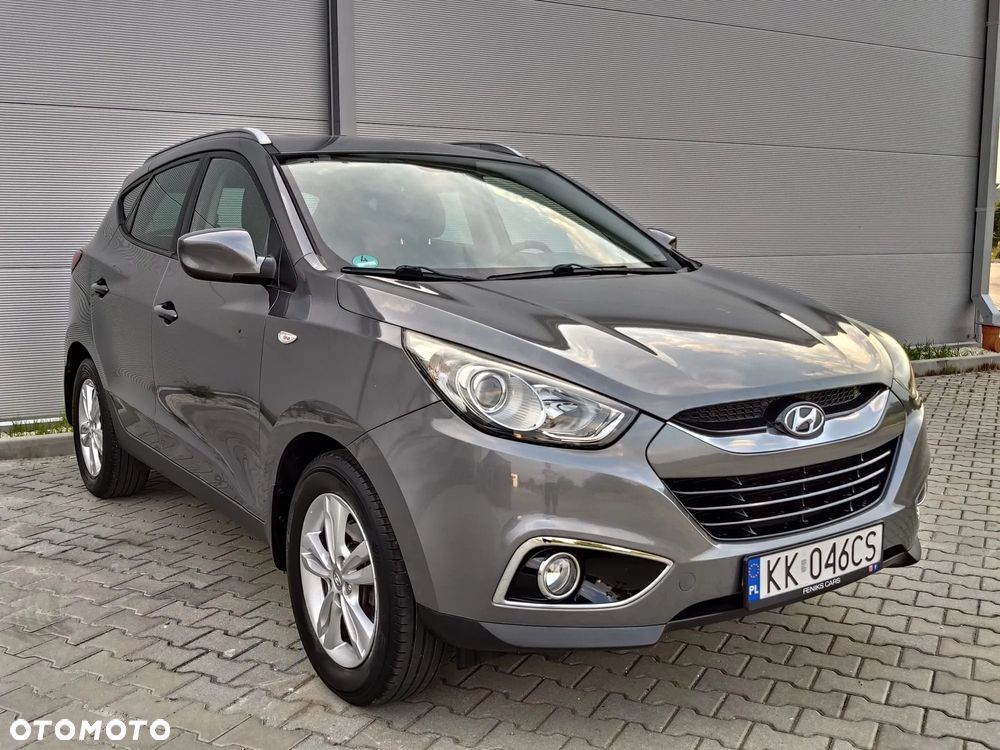 Hyundai ix35 blue 1.6 2WD Finale Gold - 3