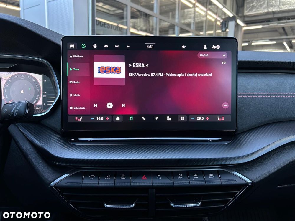 Skoda Octavia 2.0 TSI RS DSG - 27