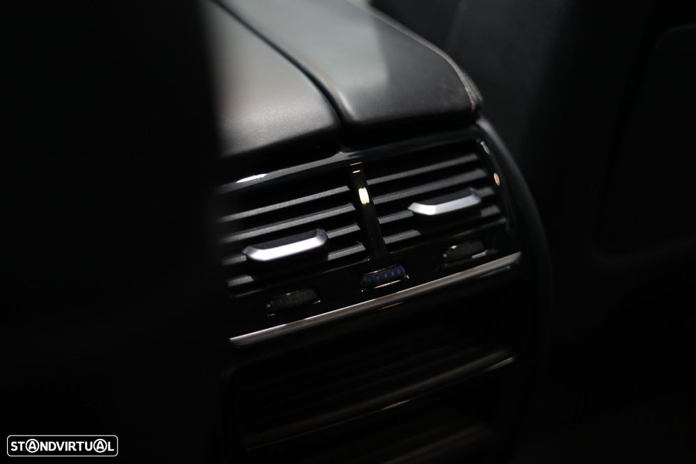 BMW 520 d Pack M Auto - 36