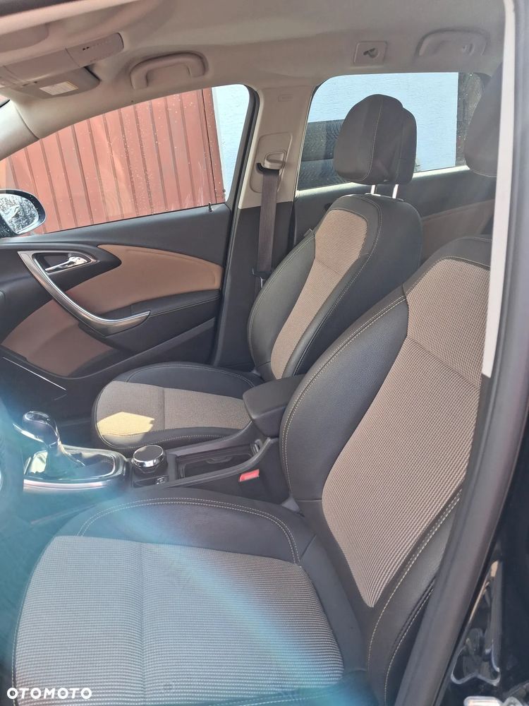 Opel Astra - 12