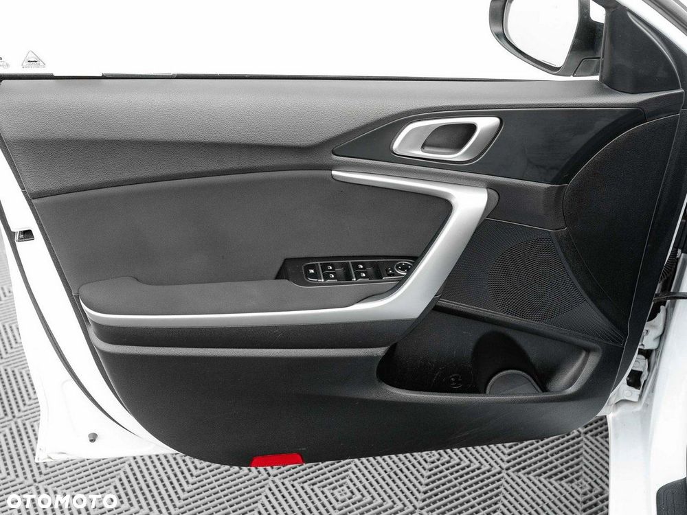 Kia Ceed 1.0 T-GDI S - 11