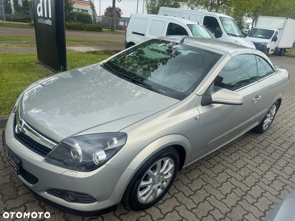 Opel Astra - 2