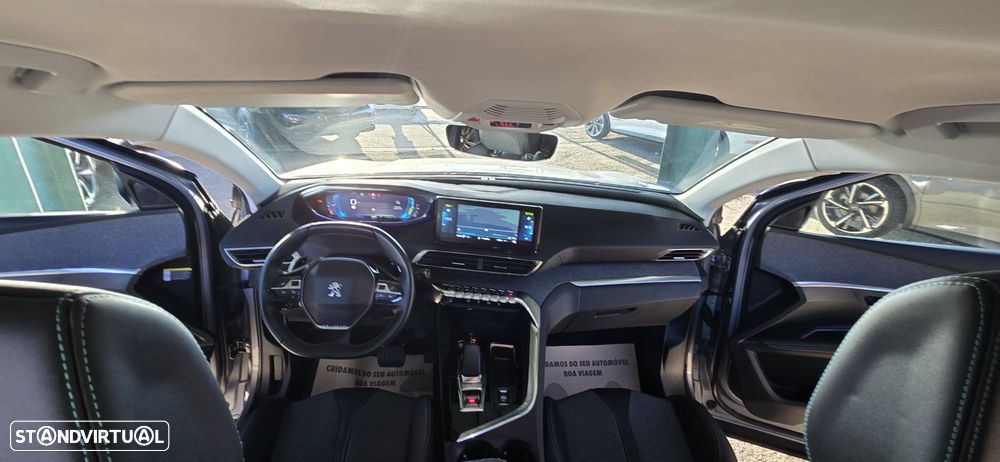 Peugeot 3008 1.6 Hybrid Allure Pack e-EAT8 - 11