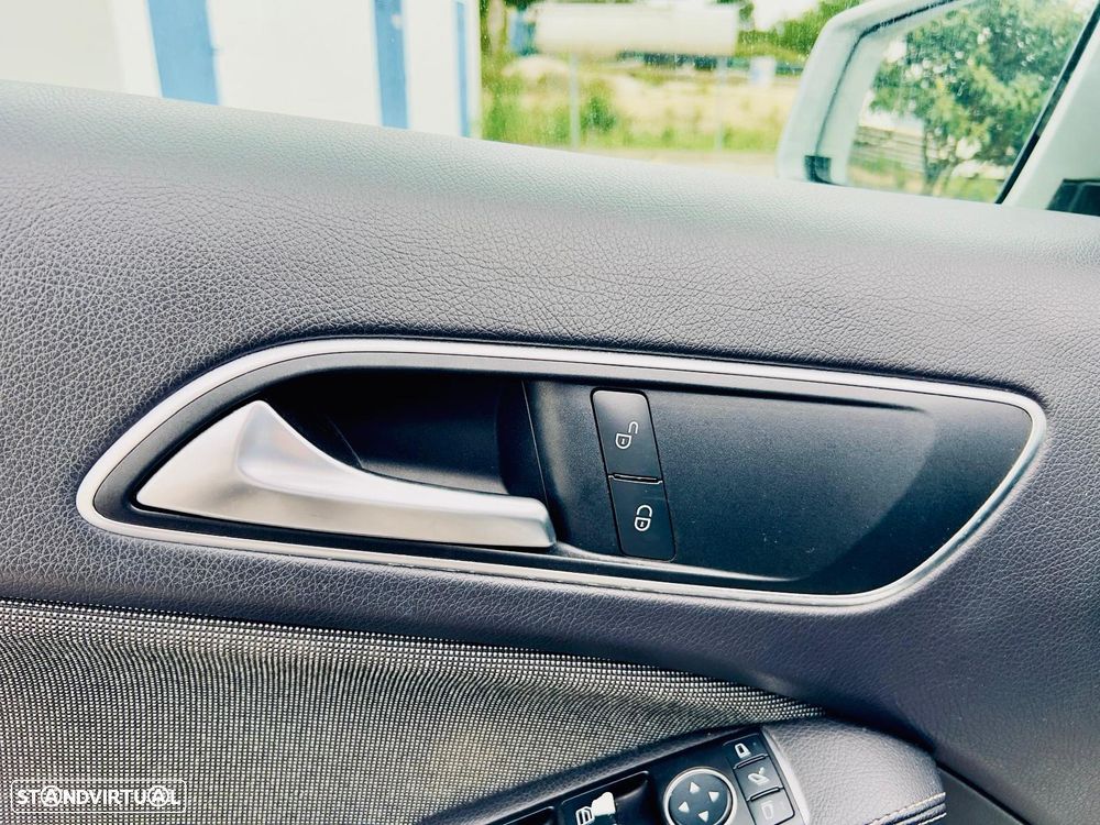 Mercedes-Benz A 160 d Style - 25