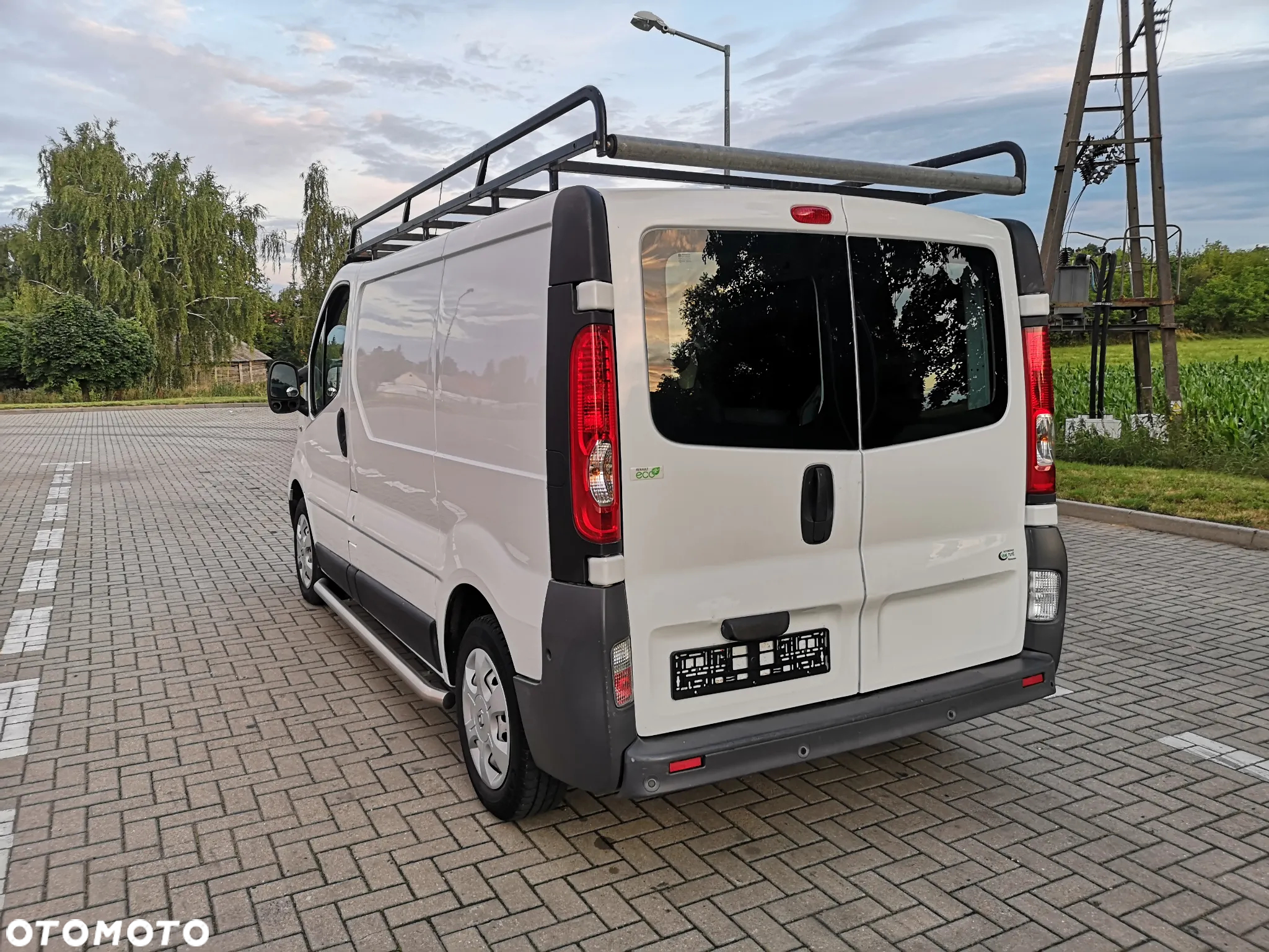 Renault TRAFIC - 25