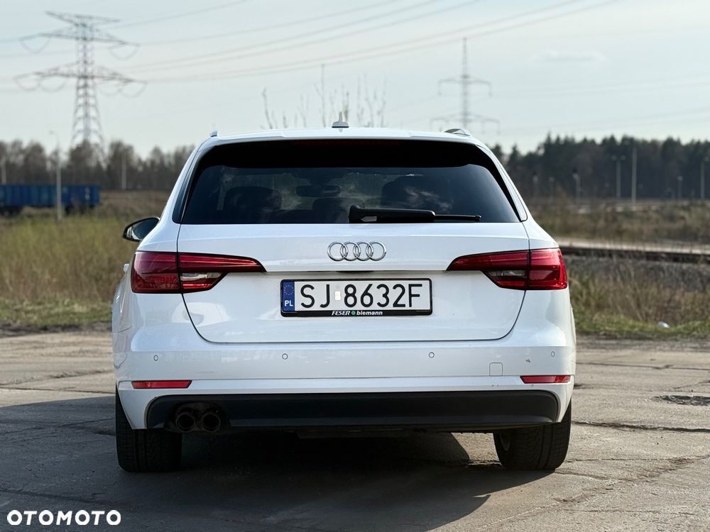 Audi A4 Avant 2.0 TDI S tronic design - 24